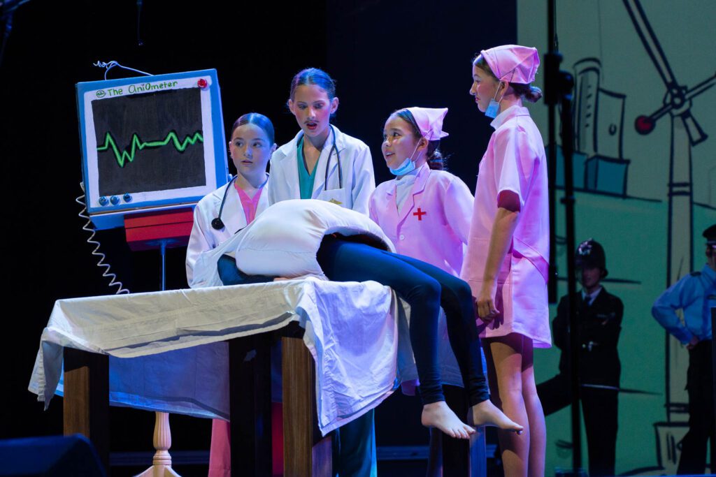 St Hilda's Year 6 Production - St Hilda's Anglican School For Girls