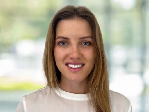 Anna Nikulinsky (2013)